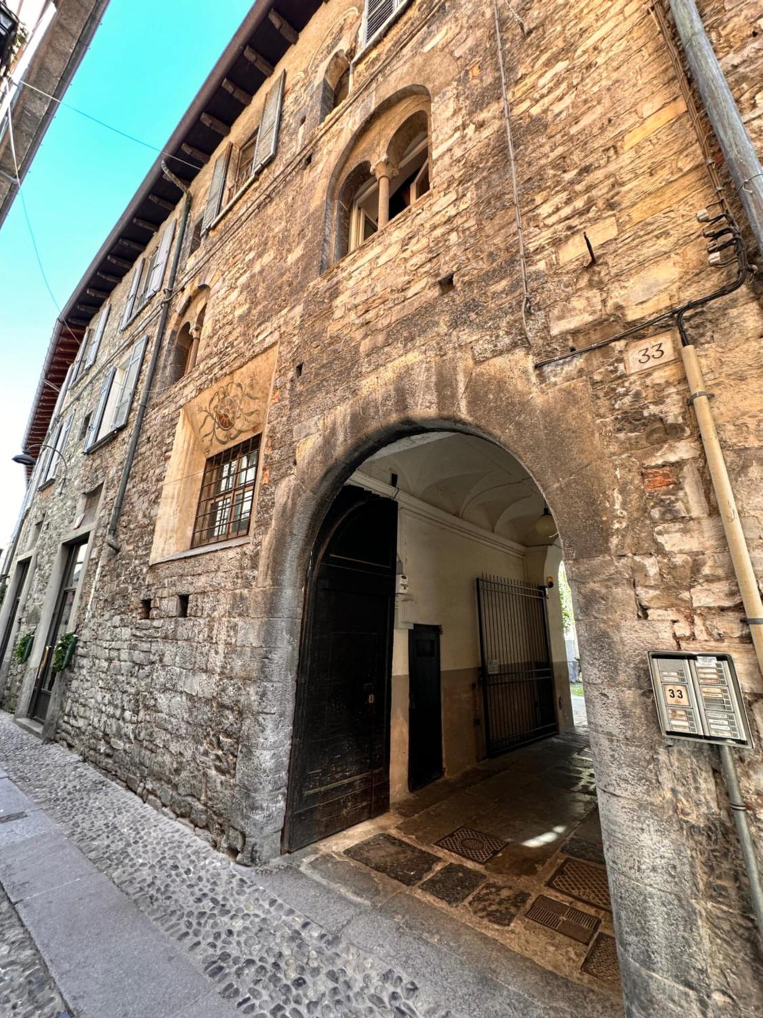 Domus Cortesella Como Exterior photo